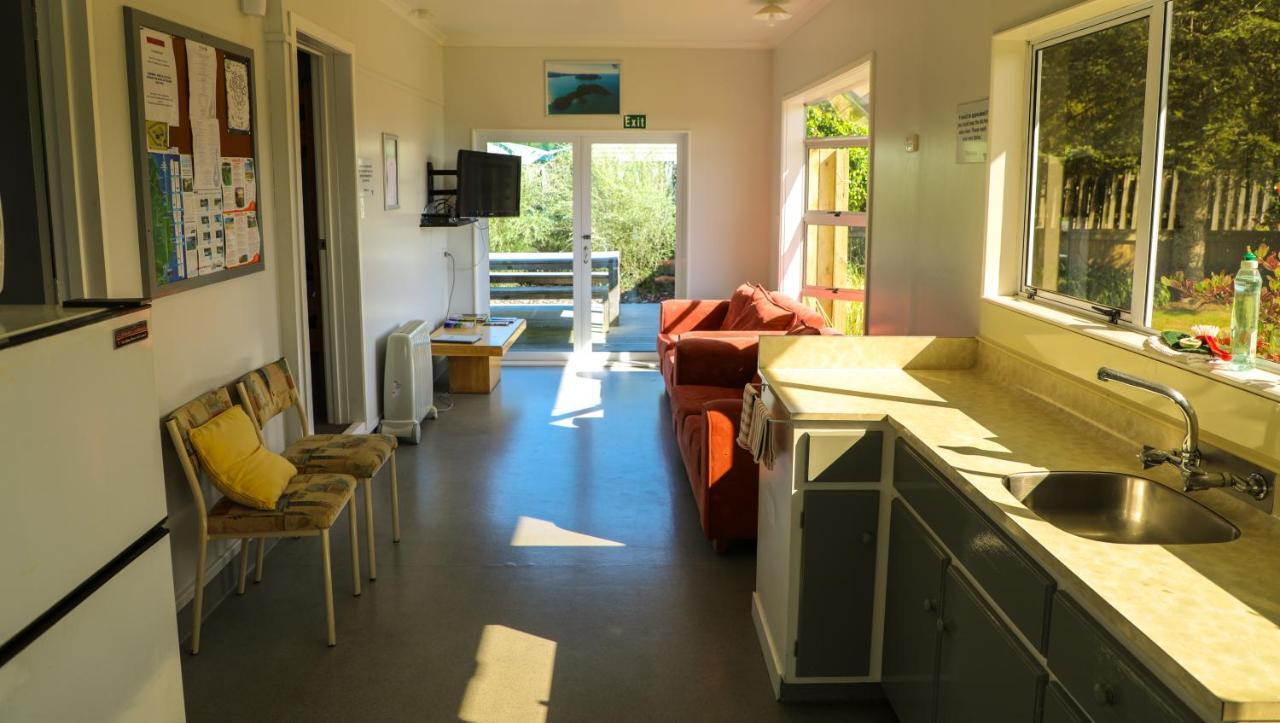 Marahau Beach Camp Exterior photo